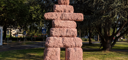 inukshuk_lahr_belleville_platz